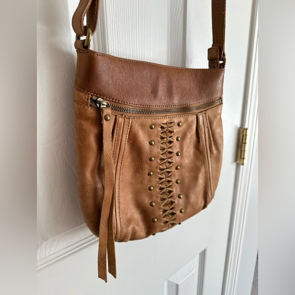 Lucky Brand Handbags - Lucky Brand Womens Leather Crossbody Bag Small Light Brown Boho Hippie